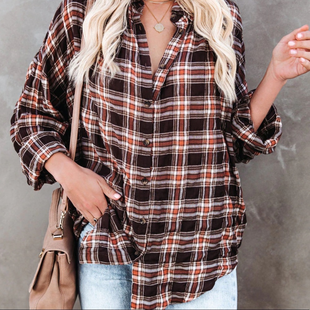 ◾️ journee crinkle cotton plaid button down - brown